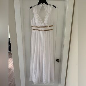 Ever Pretty Women’s Elegant White Maxi Dress with Gold Details for Parties sz 10